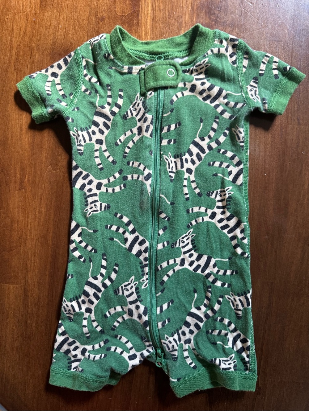 Hanna Andersson Green Short-Sleeve Zebra Print One-Piece